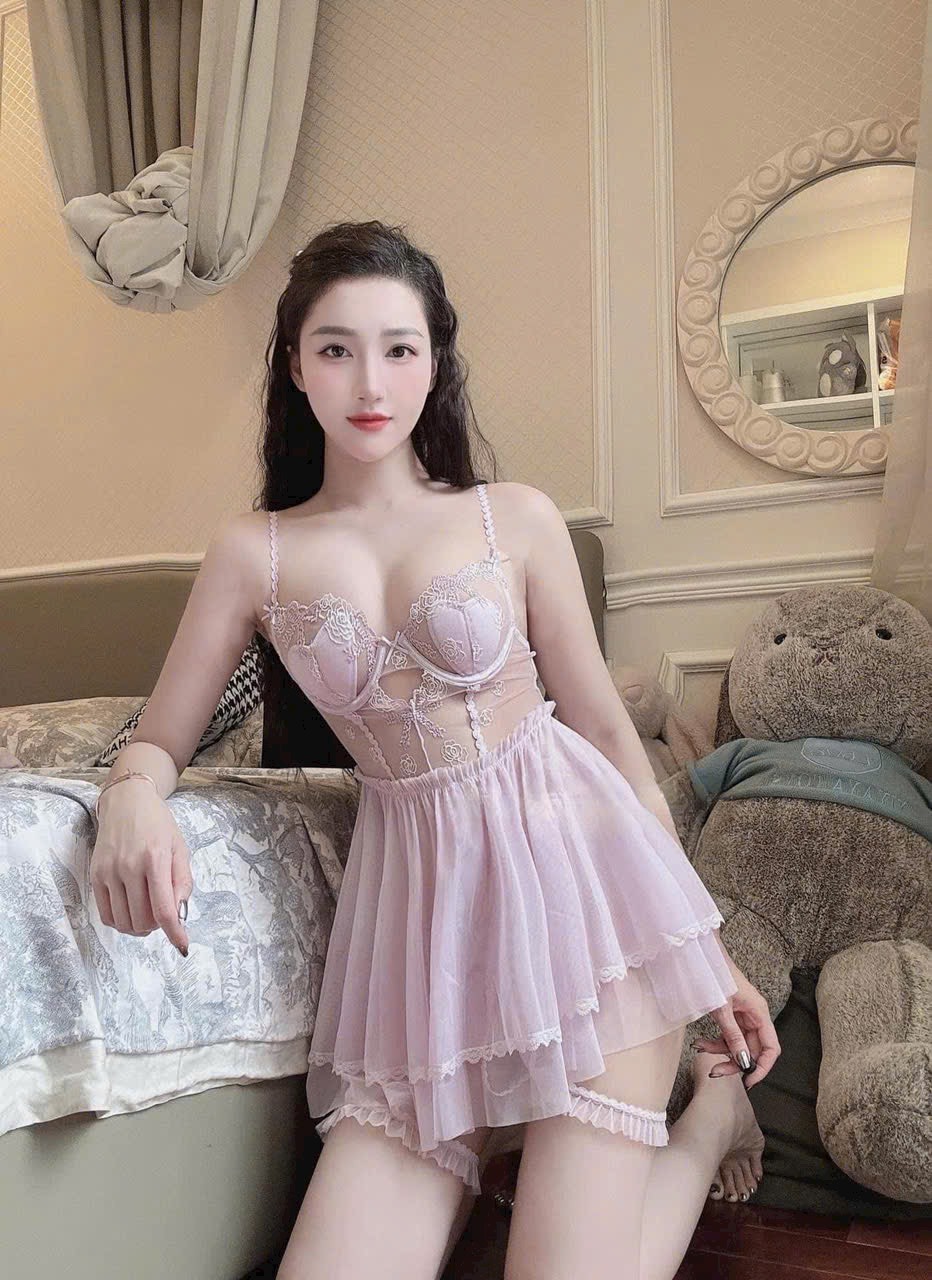 Váy Ngủ Ren Thoải Mái Xinh Xắn