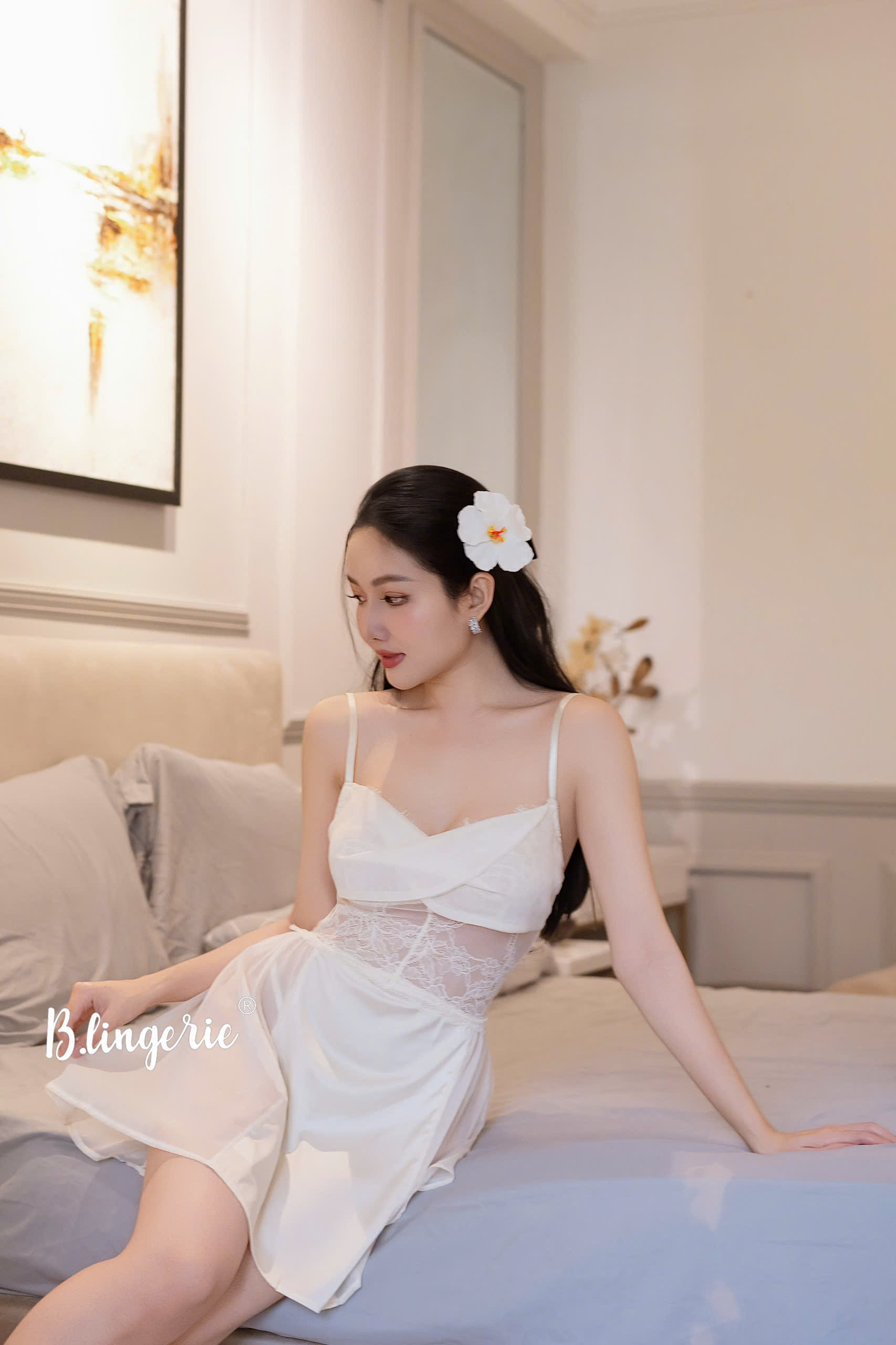 Váy Ngủ Suông Phối Ren Nữ Tính