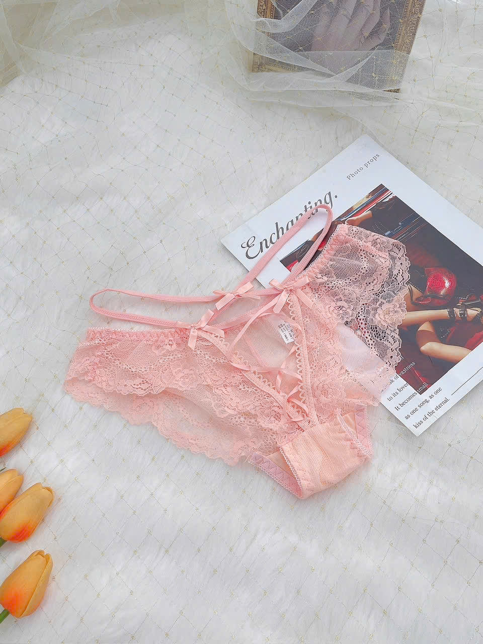 Quần Lót Ren Chéo Dây