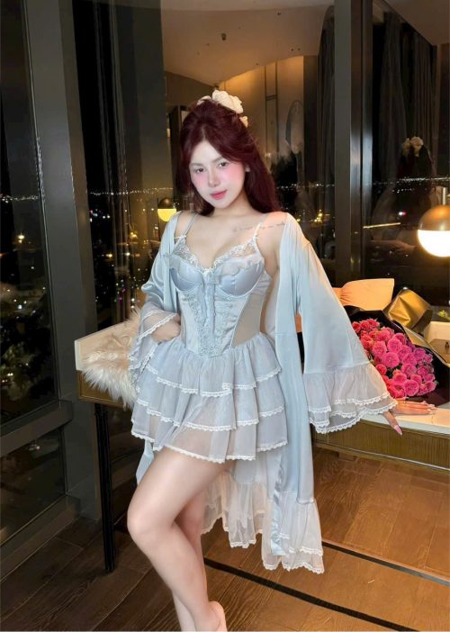 Váy Ngủ Ren Phối Lụa Nữ Tính