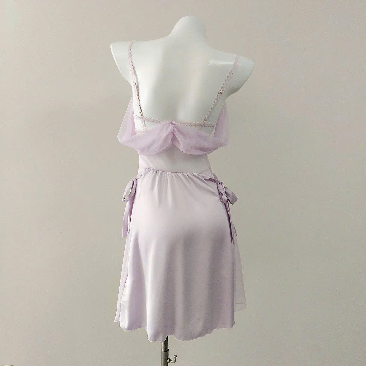 Váy Ngủ Lụa Thanh Lịch