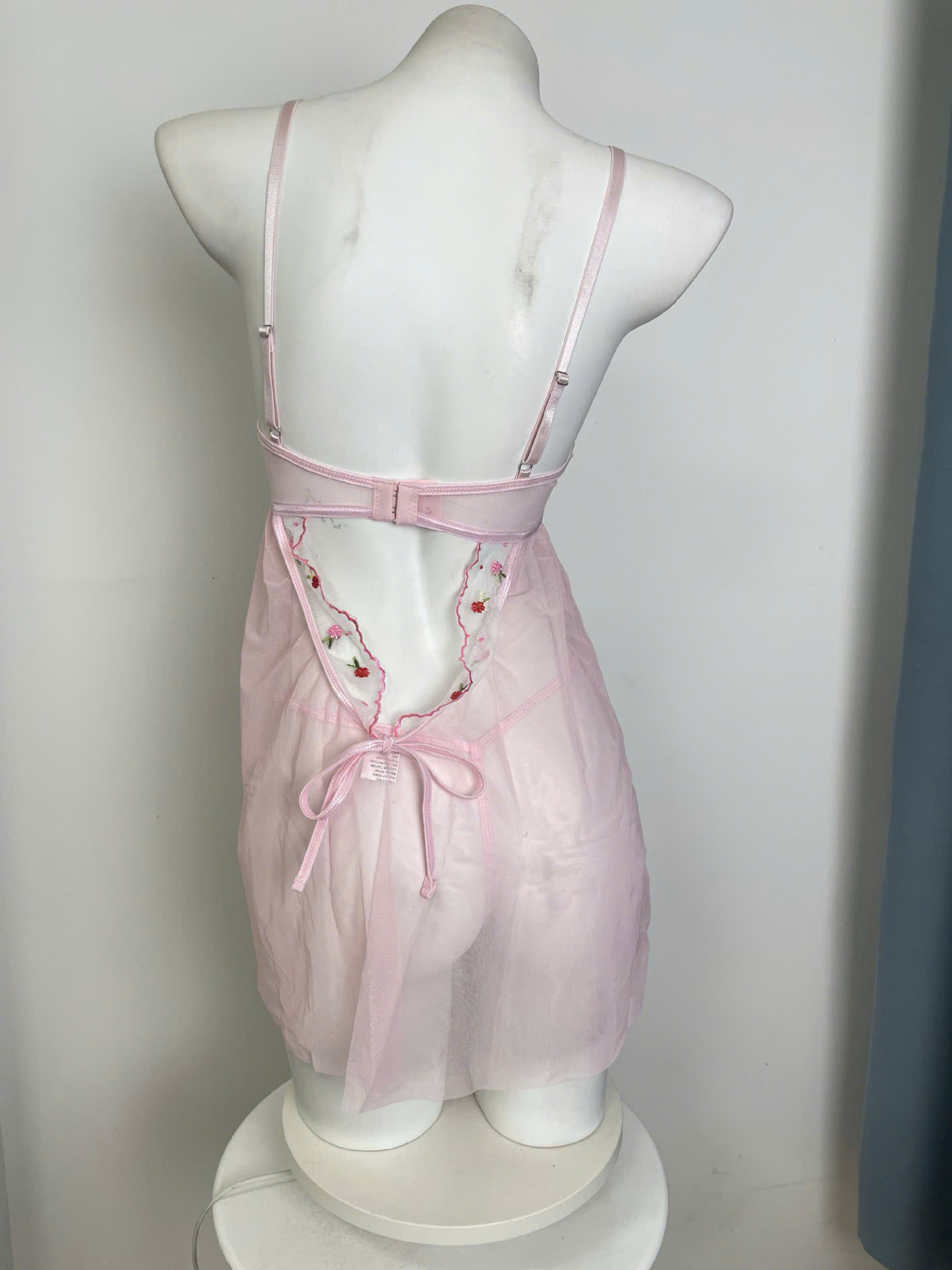 Váy Ngủ Ren Xuyên Thấu Gợi Cảm