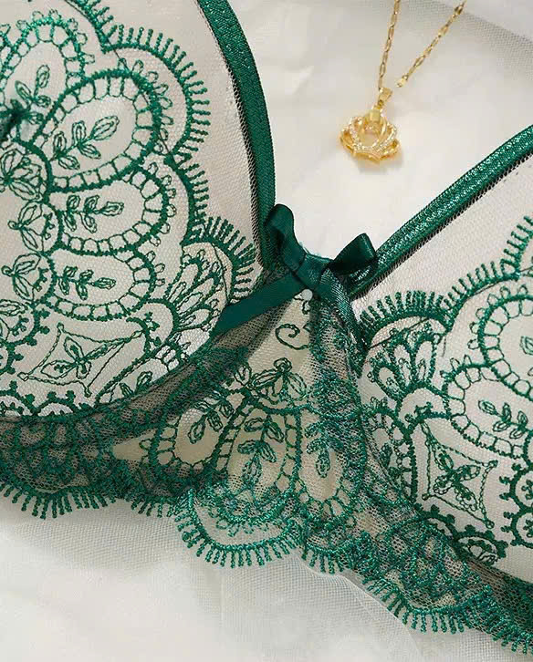 Bộ Bra Hoa Văn Tinh Tế