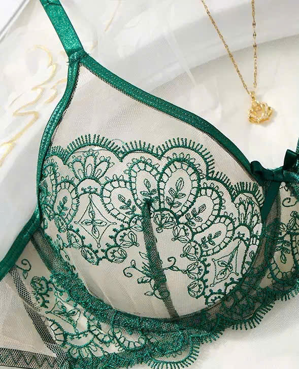 Bộ Bra Hoa Văn Tinh Tế