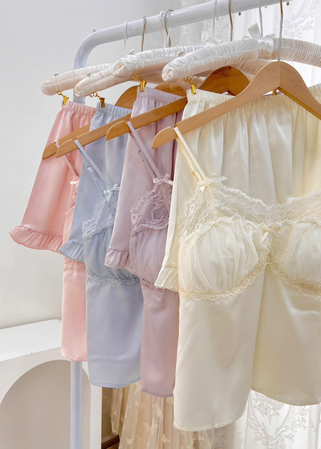 Bộ Đồ Ngủ Hai Dây Xinh Xắn