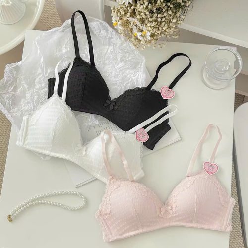 Áo Lót Đơn Giản Xinh Xắn