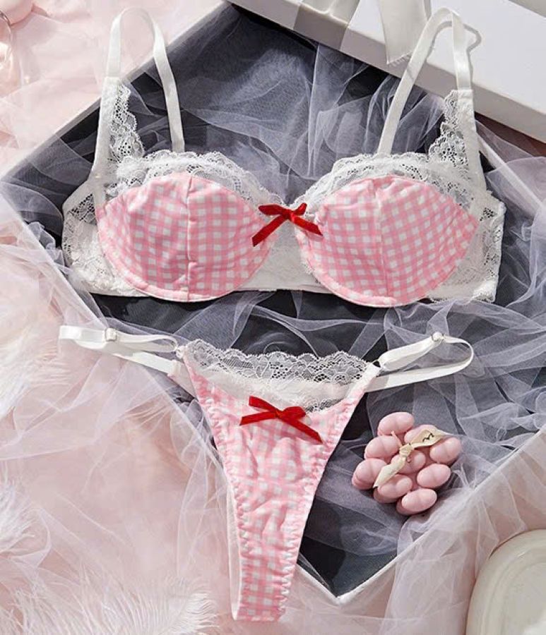 Bộ Bra Nữ Caro Xinh Xắn