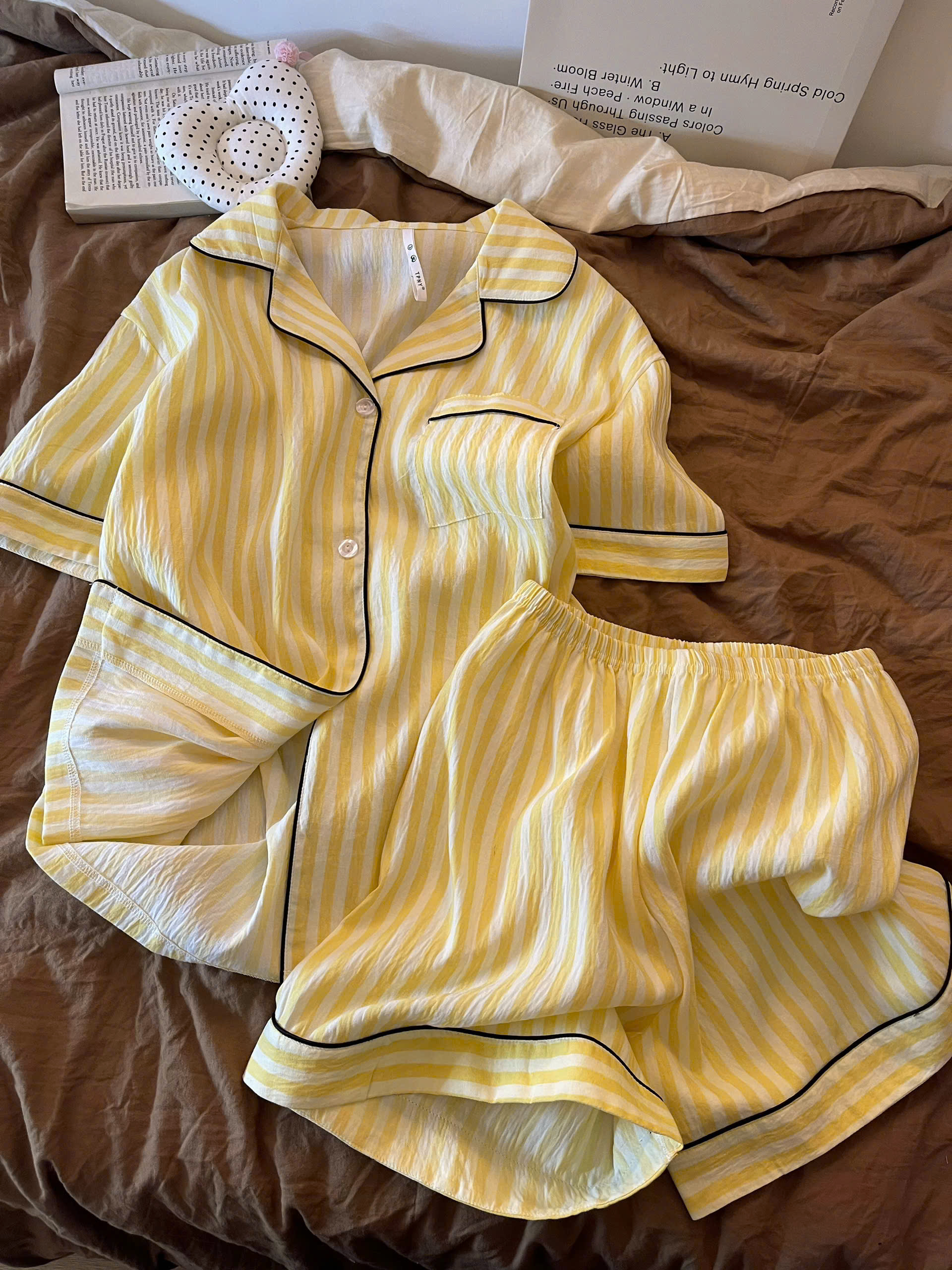 Bộ Pyjama Nữ Sọc Dễ Thương