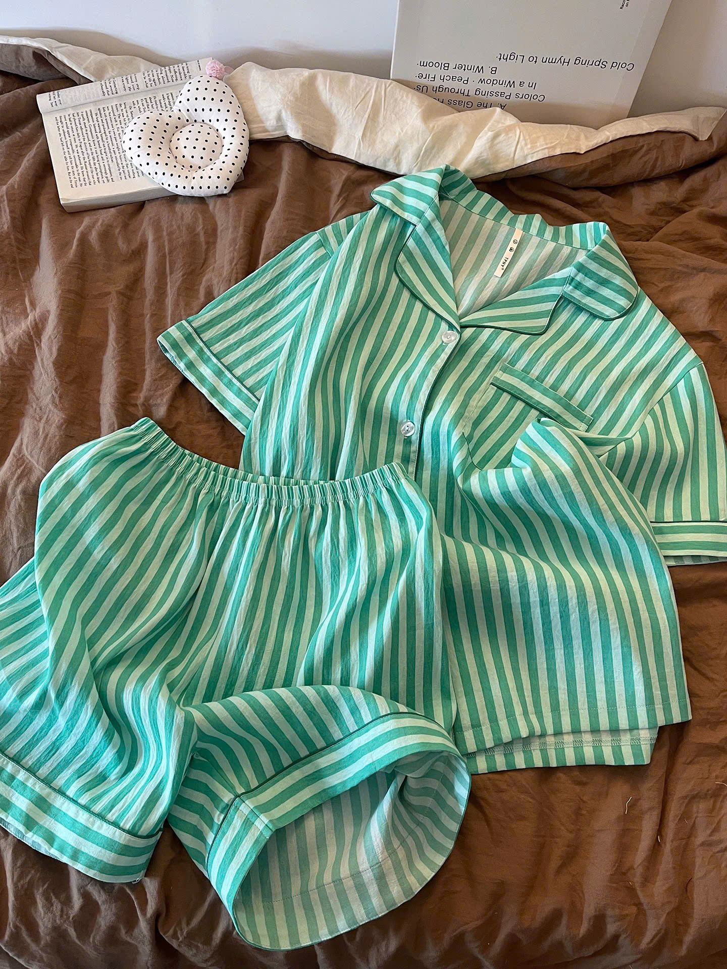 Bộ Pyjama Nữ Sọc Dễ Thương