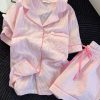 Bộ Pyjama Sọc Đáng Yêu