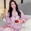 Bộ Pyjama Sọc Họa Tiết Cá Heo