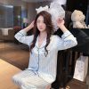 Bộ Pyjama Sọc Họa Tiết Cá Heo