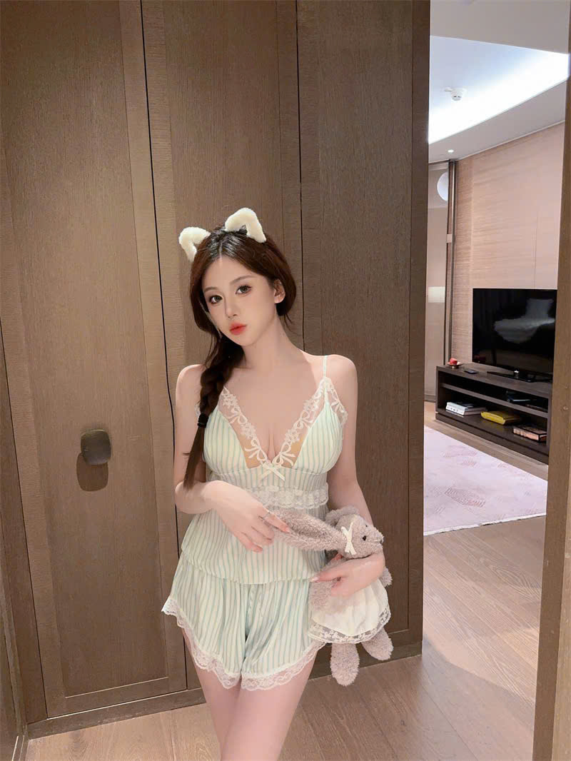 Set Đồ Ngủ Nữ Tính